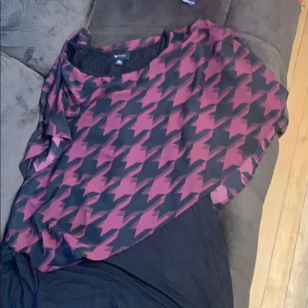 Top burgundy/black